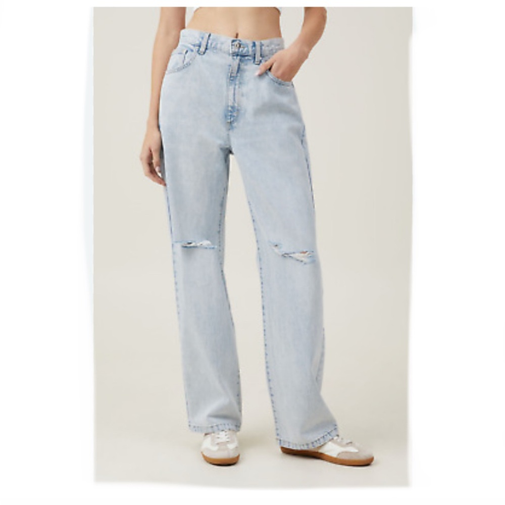 Cotton On Stretch Straight Leg Jeans distressed size 6